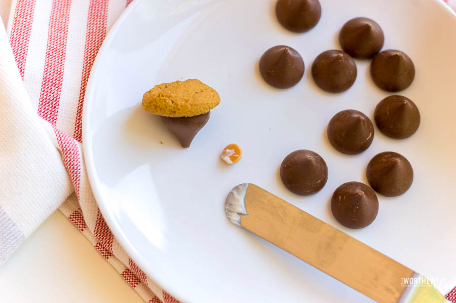 how to make acorn treats