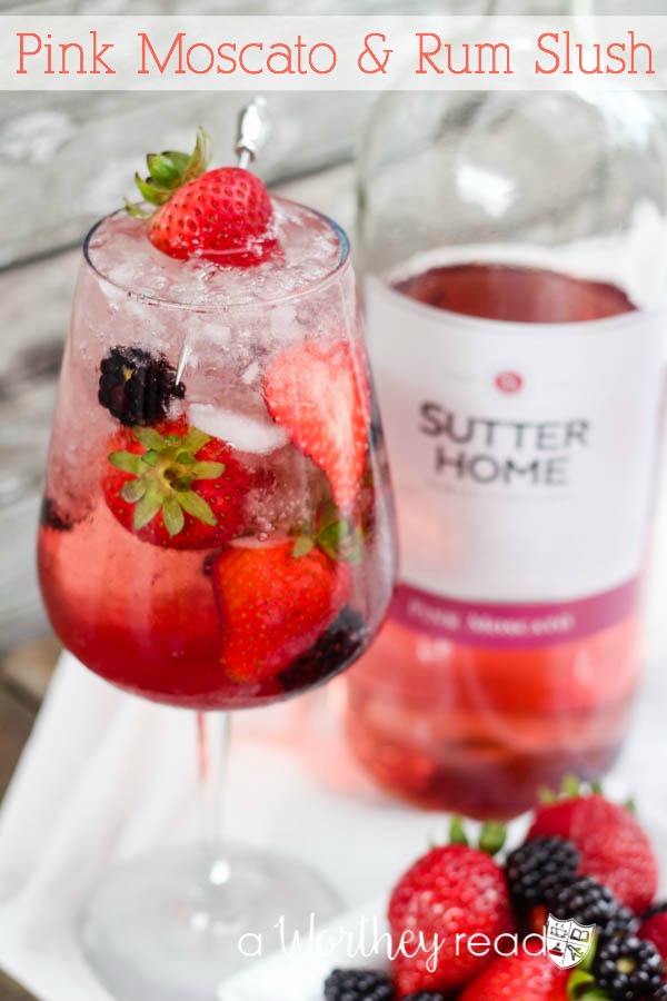 Pink Moscato & Rum Berry Slush