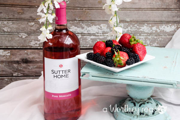 Pink Moscato & Rum Berry Slush