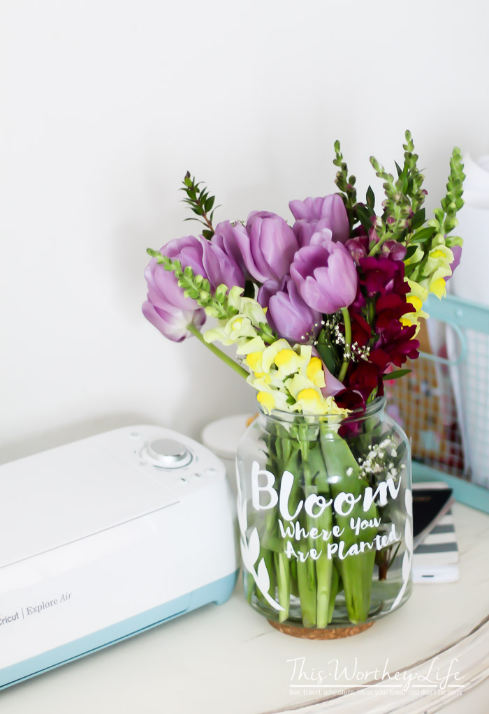 EasDIY Cricut Easter Projects