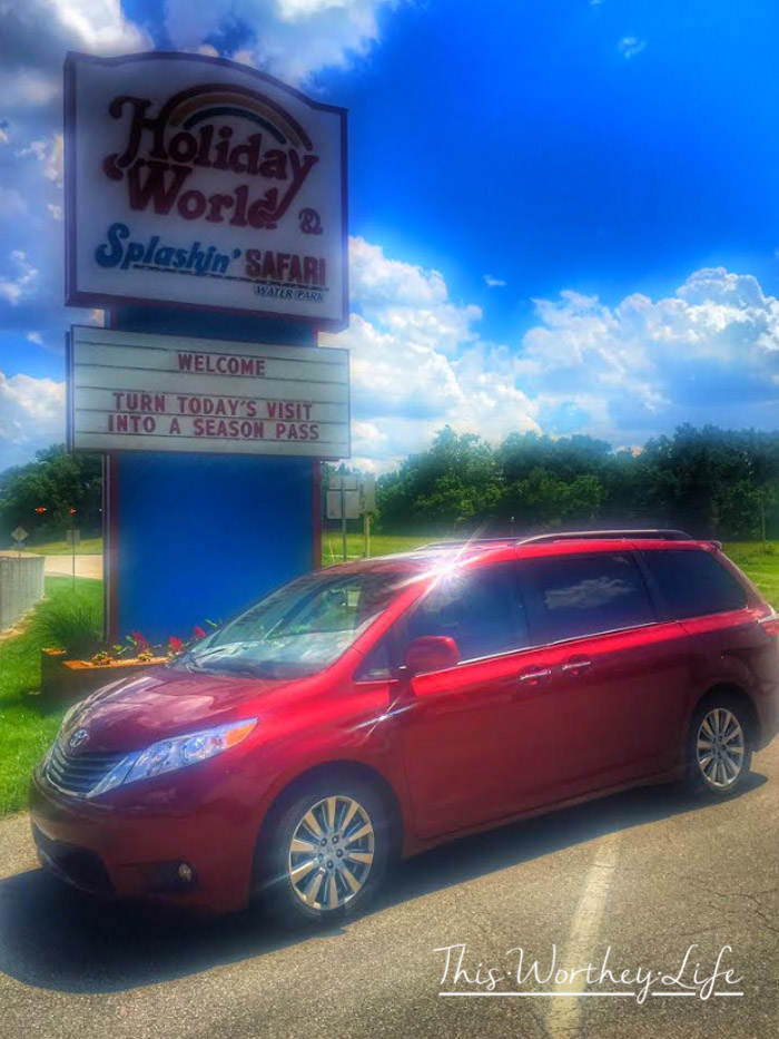 Best Theme Parks To Visit- Holiday World