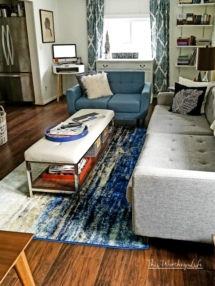 Modern Living Room Ideas for a Small House