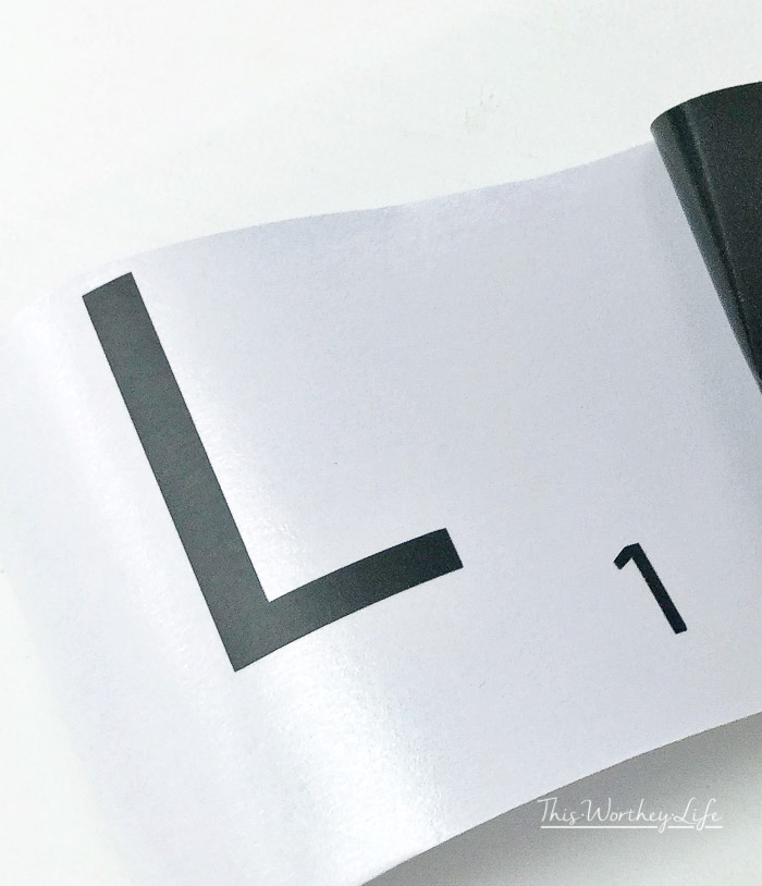 how to make a DIY scrabble sign with a cricut