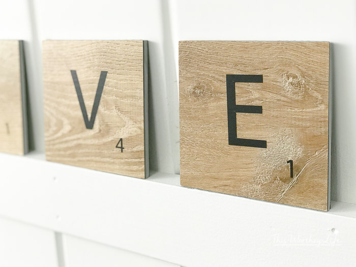 EASY DIY project you can do in about 30 minutes with your Cricut machine.