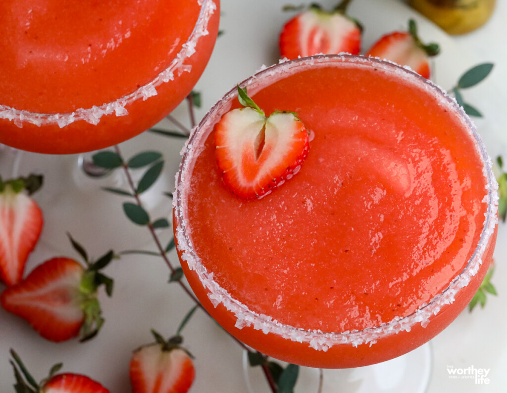 strawberry margarita recipe for 1 serving