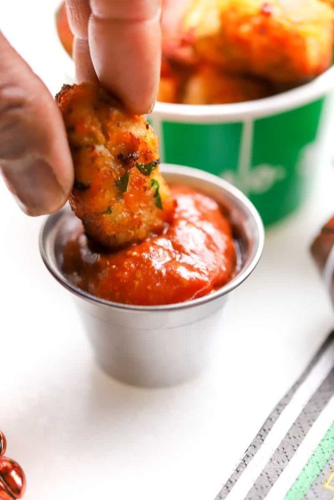 Who knew you could get a super savory taste with homemade tater&nbsp;tots?! We've added chicken to our tater tots recipe, and the results are deliciously scrumptious. See how we put this homemade tots recipe, by adding chicken, fresh veggies, and seasonings on the blog. This would be great to make for game day!&nbsp;