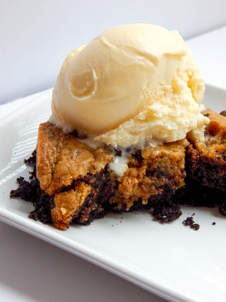 What to Serve with Slow Cooker Pizookie Recipe?&nbsp;