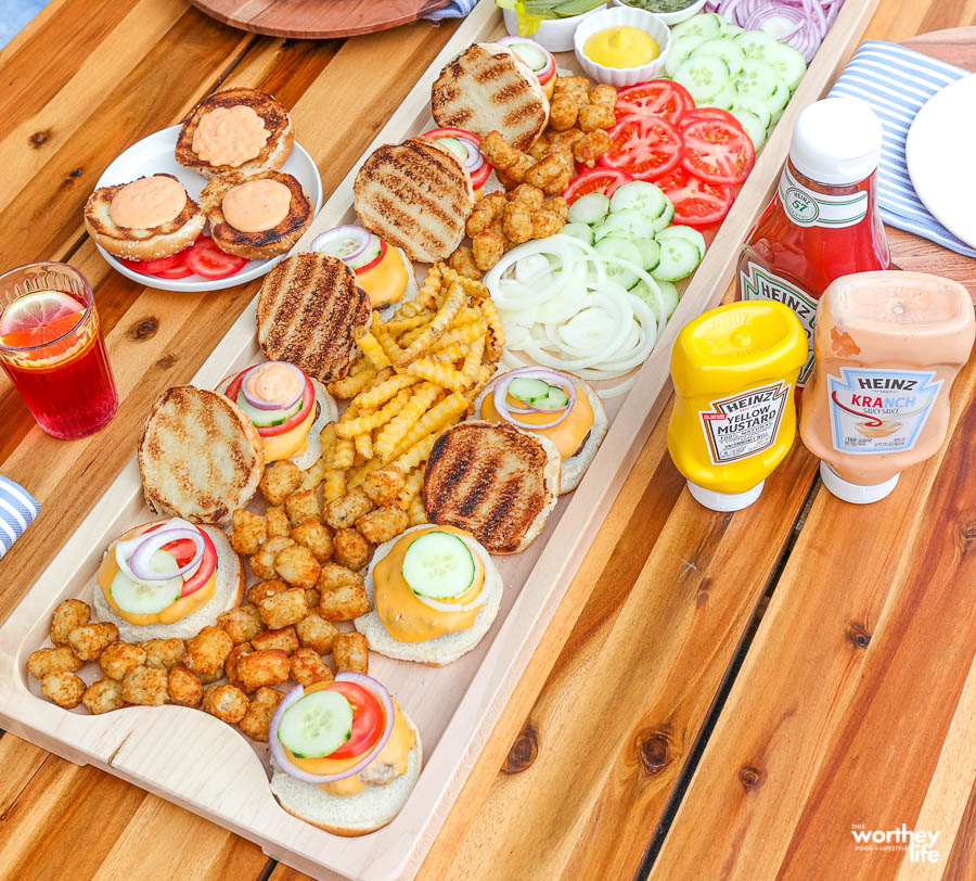 &nbsp;How to make a burger board