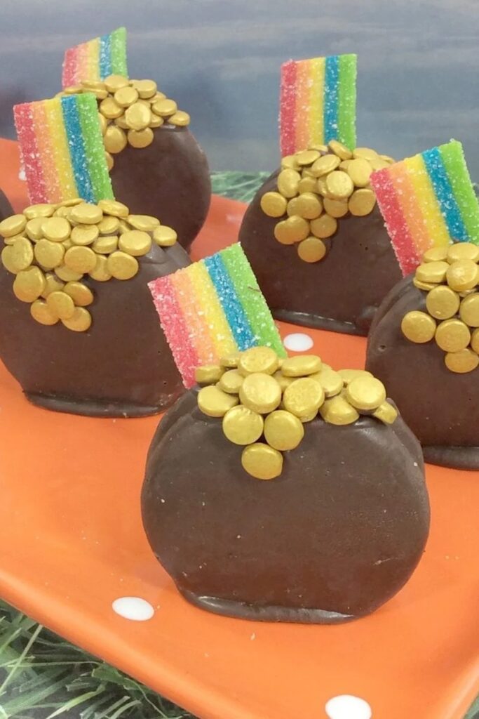 Pot O Gold Oreo Cookies&nbsp;