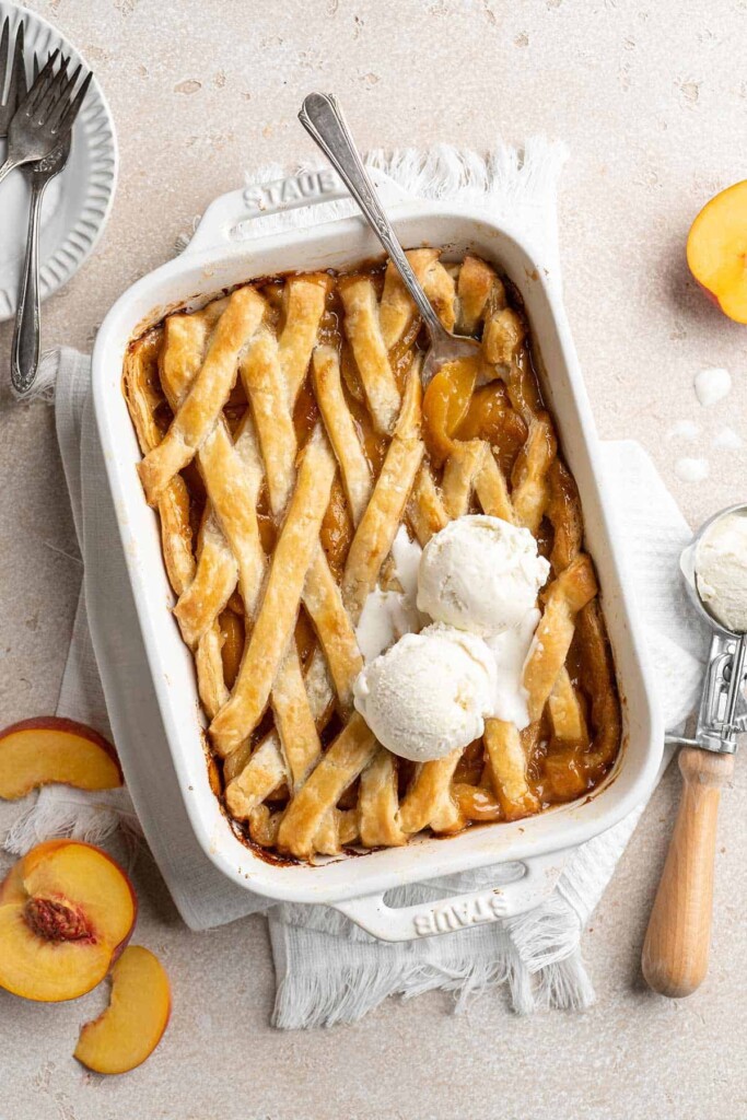 Southern Peach Cobbler&nbsp;