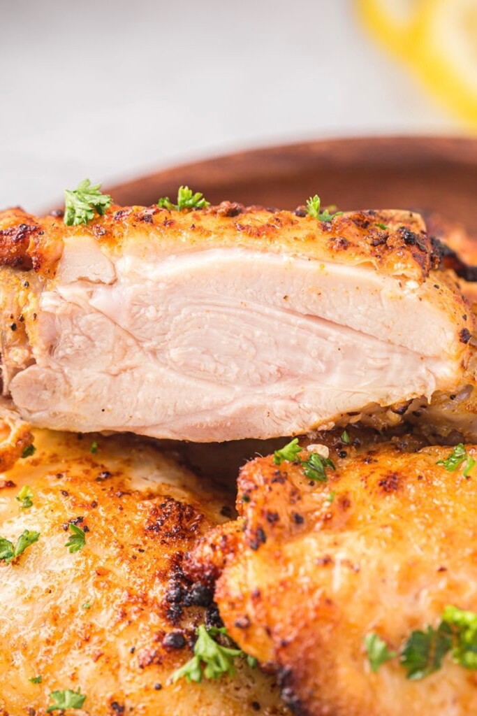 Air Fryer Chicken Thighs (Crispy Chicken Thighs Recipe)