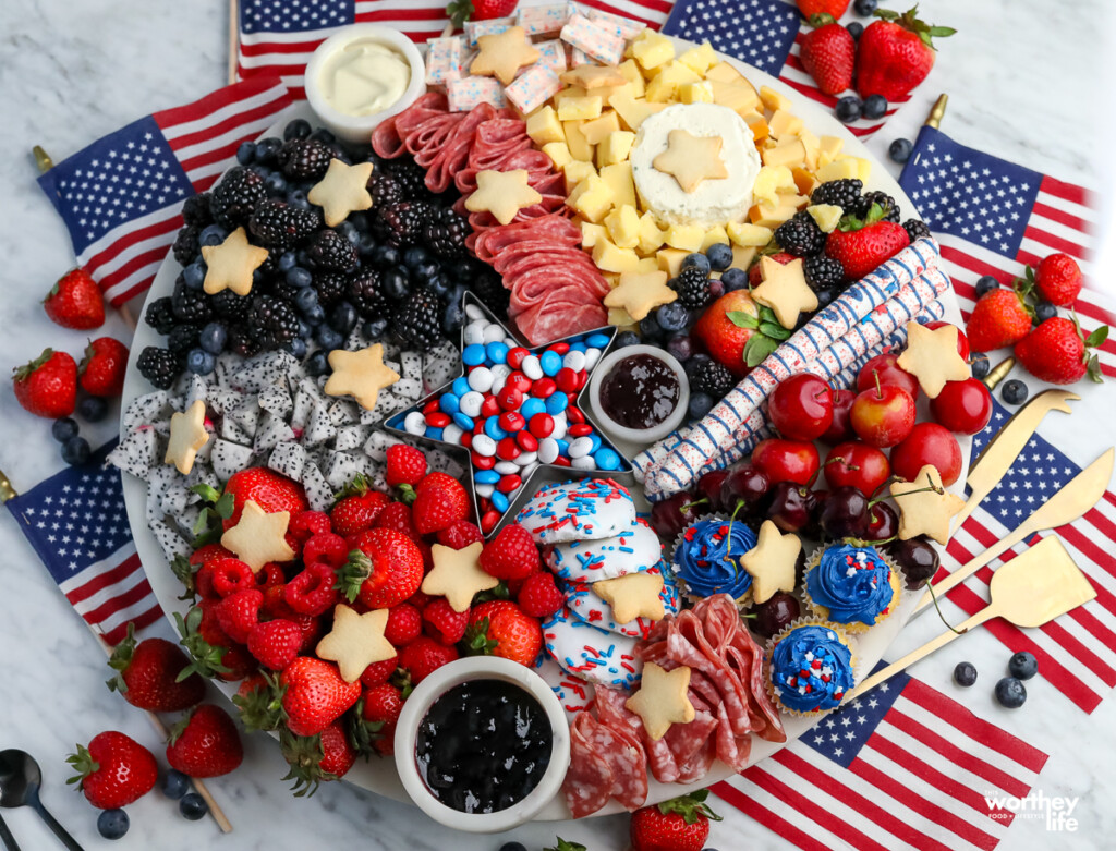 Red, White & Blue Grazing Board 