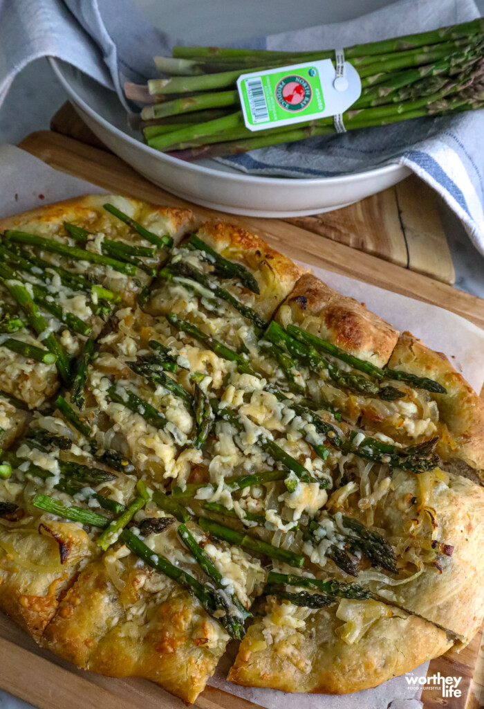 asparagus flatbread