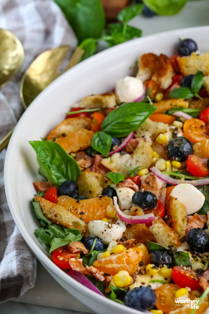 salad with kale, blueberries, tangerines